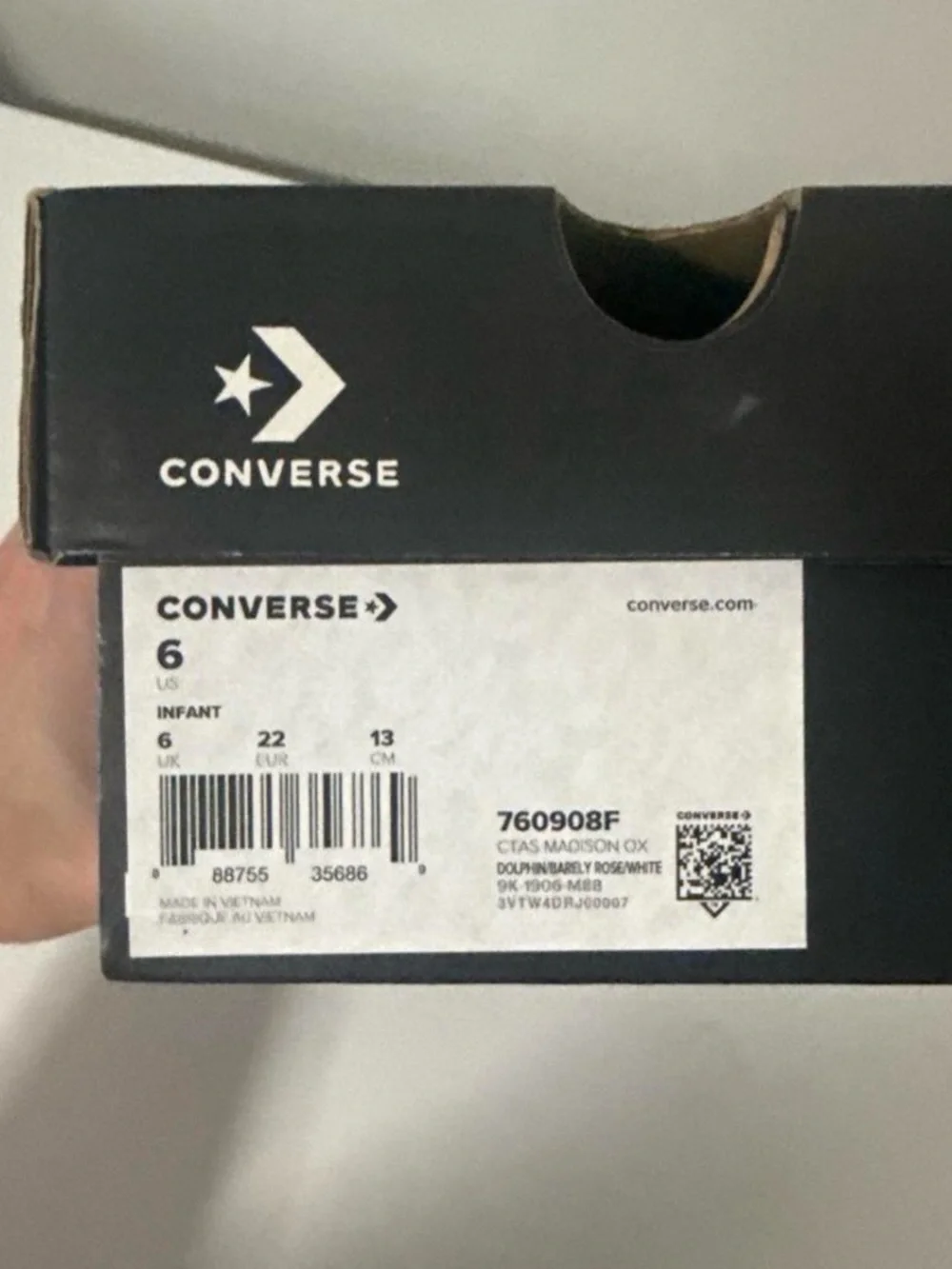 Converse Kids Low Top Sneakers in Gray with Light Pink Accents